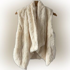 Jack by BB Dakota: ✨ Jack by BB Dakota Luxe Faux Fur Vest – Cream – Size M ✨